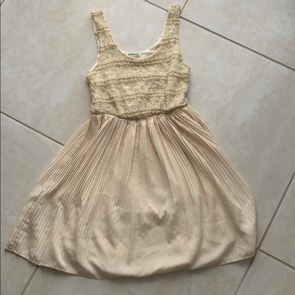 Flowy dress